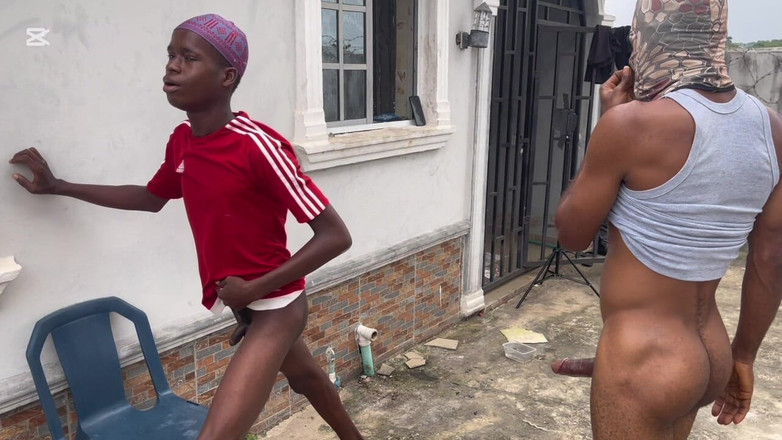 Chief_daddyy: Musa anální show