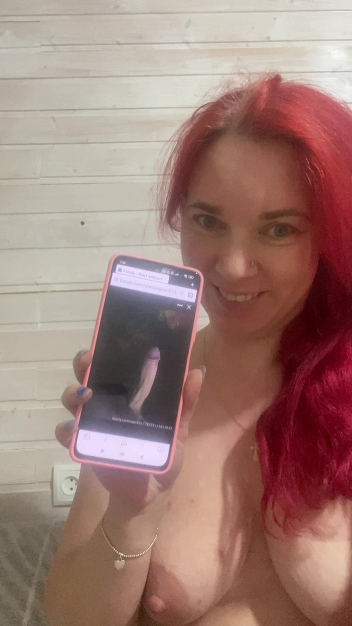 Hairy couple: Nude Dick Rating and Hairy Pussy Close up