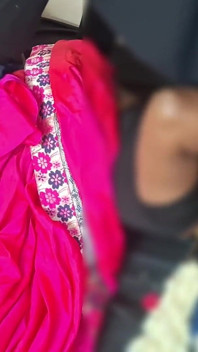 Indiana Tamil Esposa Seduz Agente De Empréstimo Bancário