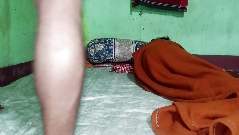 SAFI TV: 我和我的邻居制作了性爱视频