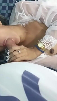 Compilations of My Stepsister Sucking Cock, She Loves to Fill Herself with Semen -porn in Spanish.