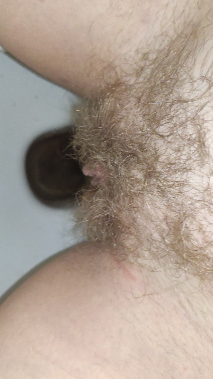 Risky Hairy Couple: Pis