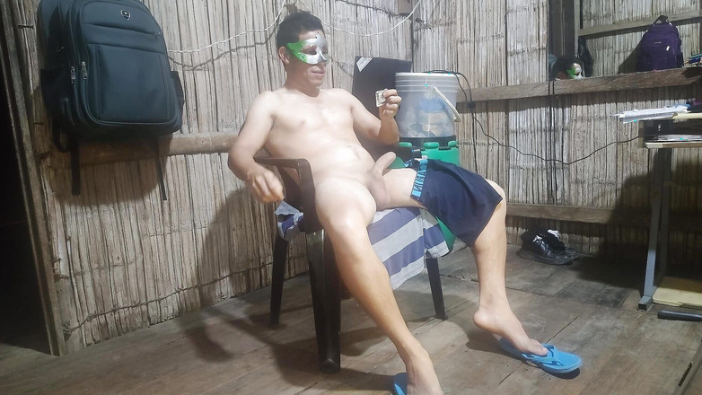 Martin13: Upřímná nevlastní matka řekne svému nevlastnímu synovi, že jí manžel nedává sex,...