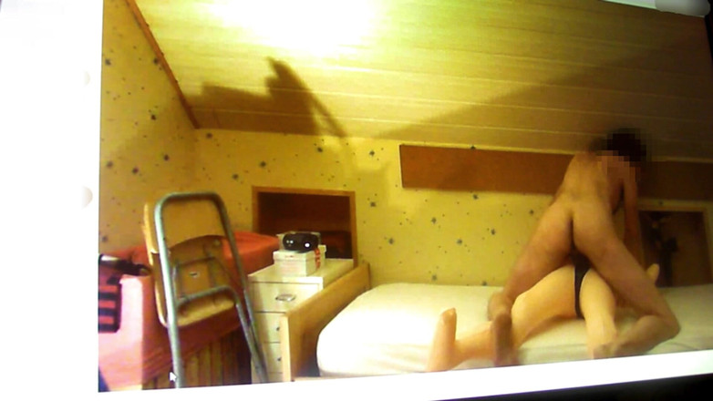 Mark Hannes: Sexdoll - masturbação ao vivo no Skype