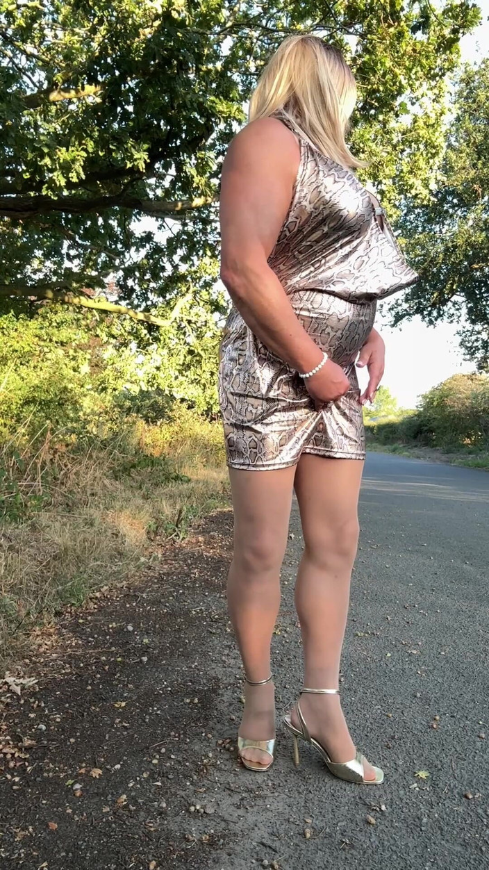 Kellycd2022: Sexy Crossdresser Kellycd2022 in Gold Shiny Animal Print Dress and...