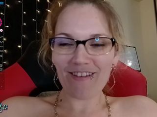 Toxic Lilly88: ToxicLilly88 cam clips #13
