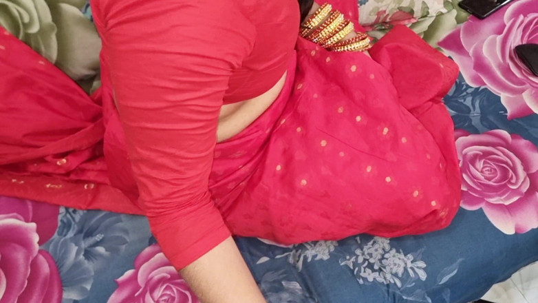 bdboygirl69: Röd saree bangladeshisk sexvideo del 1