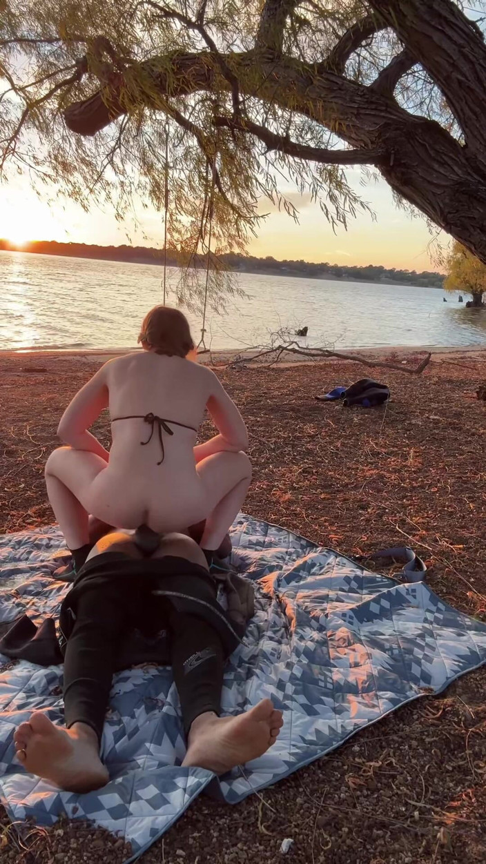 Jackrackemxxx: Si jalang mengongkek si jalang di Pulau rusa