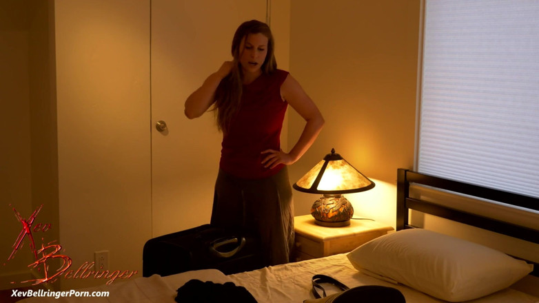 Xev Bellringer: Fucking Your Stepmother in Bed