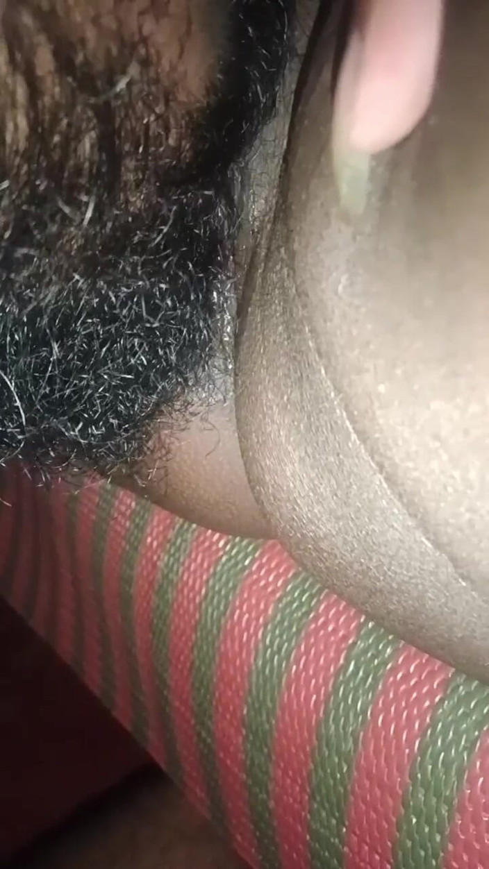 athira1992: 마누라 핑거링과 먹기