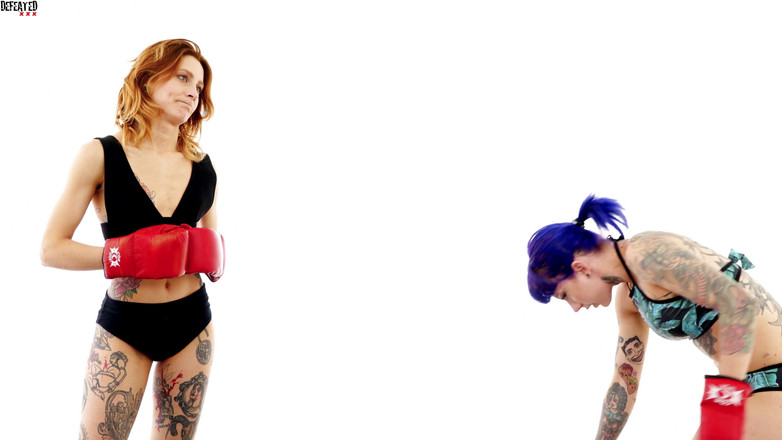 Defeated Sex Fight: Eli &amp;stella - meninas tatuadas gostosas em luta extrema de boxe