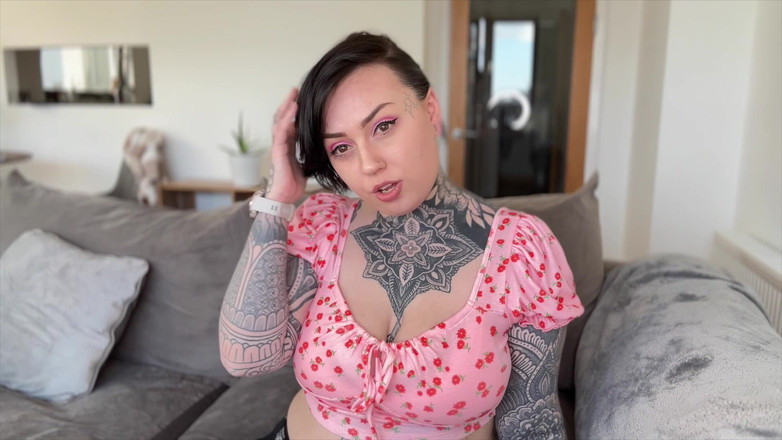 Miss Valentina: Наживо в рогоносці