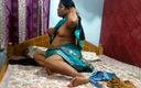 Popmini: Video viral rekaman seks tante seksi india di ranjang!