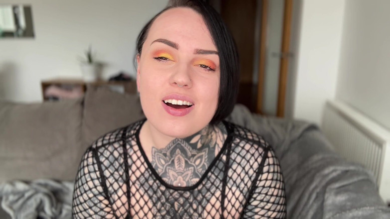 Miss Valentina: Ocena Big Dick