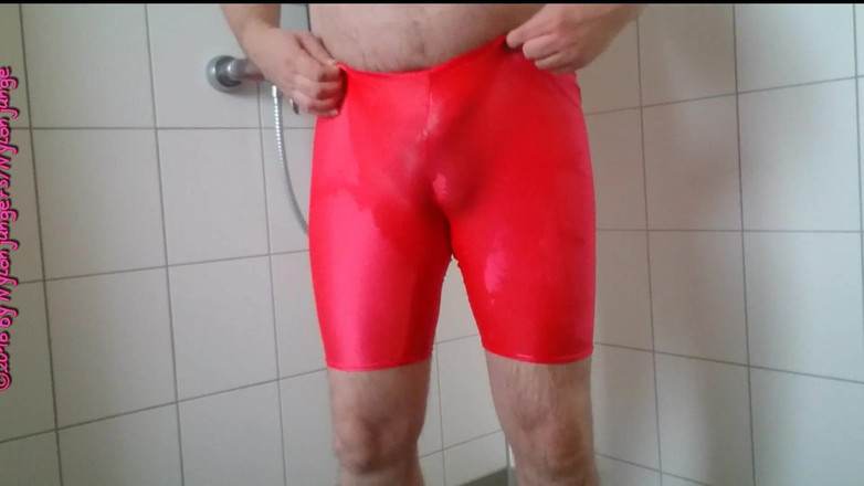 Carmen_Nylonjunge: 粉色短裤