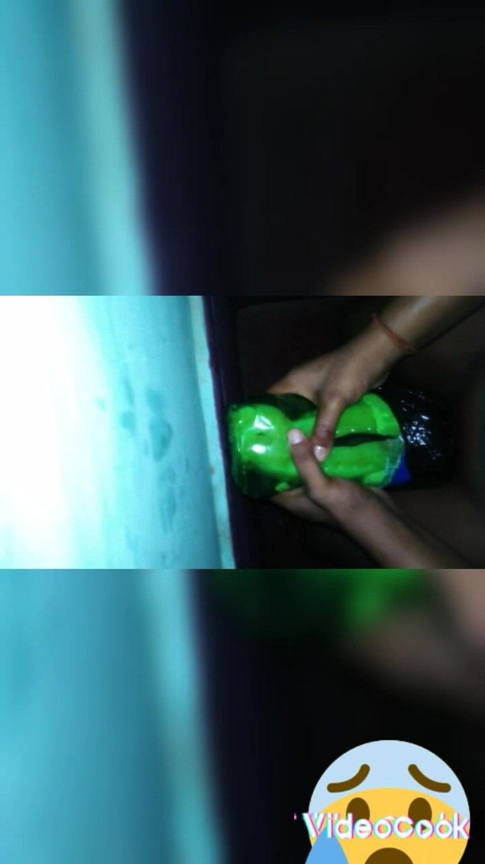 Your's fucking place: Гоління мого члена, а потім трахання підсвітки