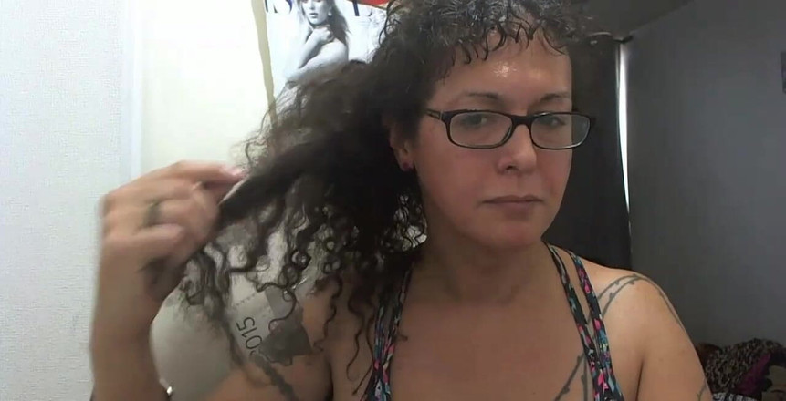 Nikki Montero: 流启动。短片网络摄像头表演