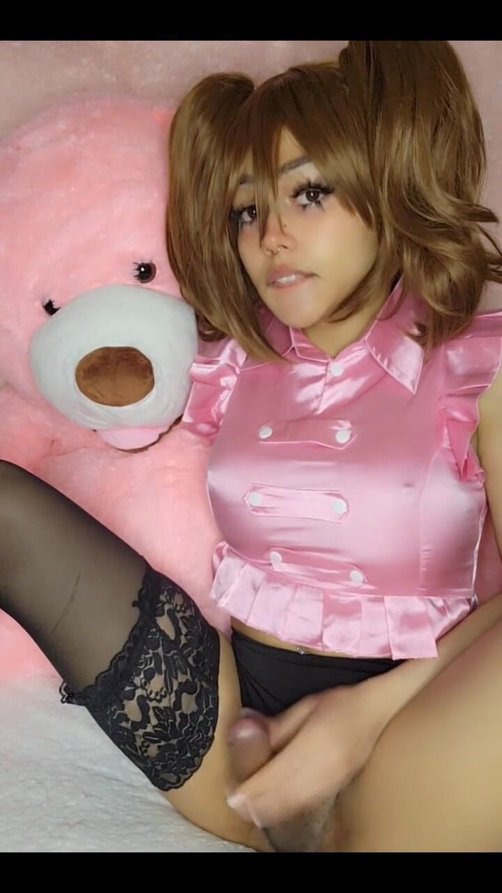 Ts Mirage: Muat naik penuh pakaian seragam Elizabeth yang kotor Diane