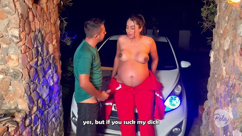 Pelaje mix: La donna incinta di 9 mesi ottiene un lavoro come meccanica...