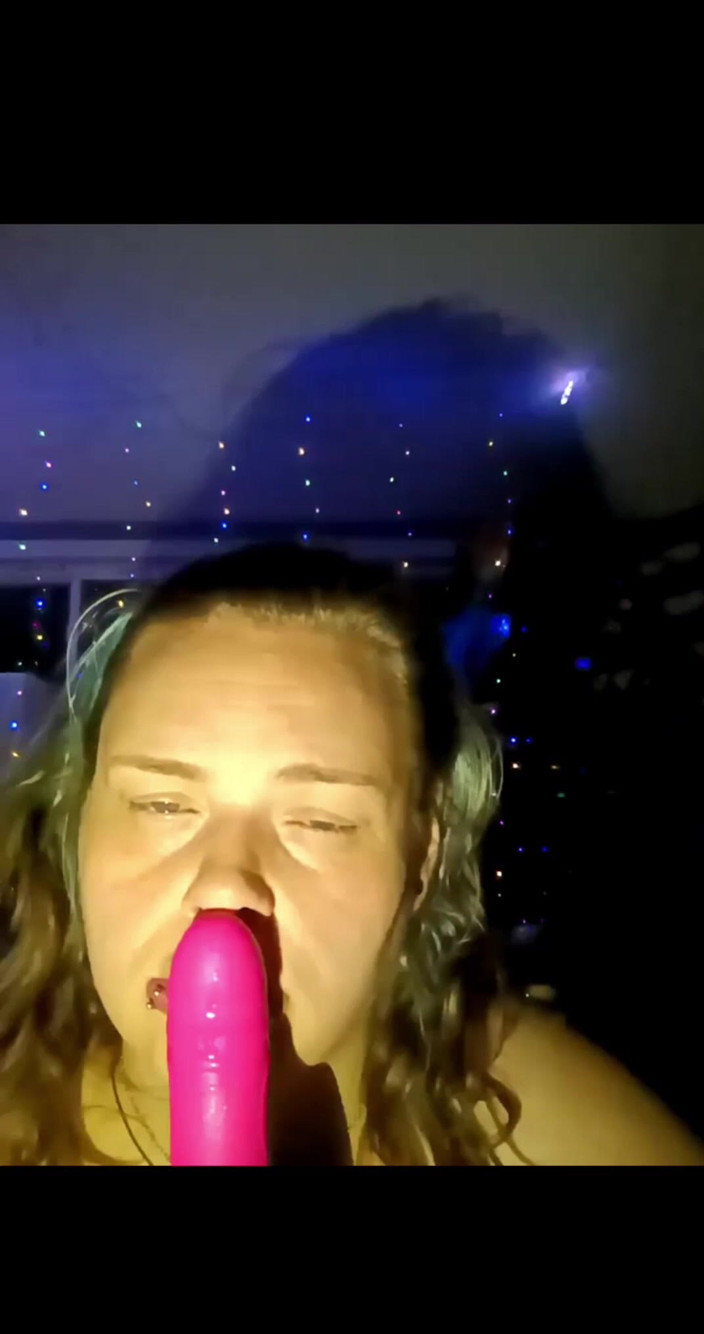 Pain princess studio: Gagging on Dildo