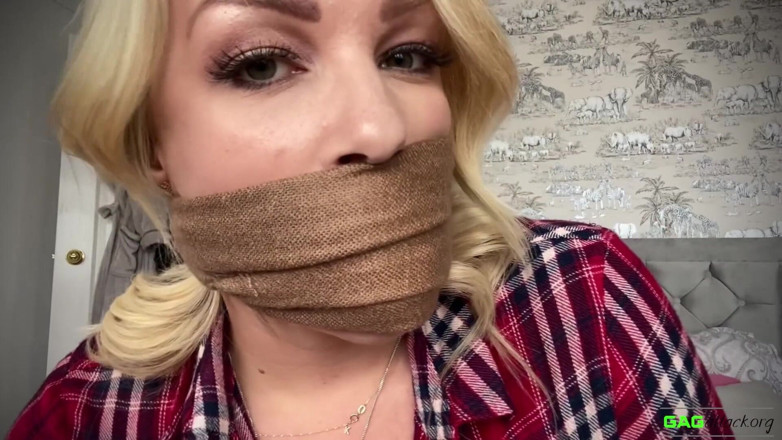 Gag Attack: Penny Lee - berbilang gags diri