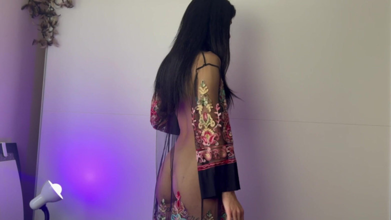 Complete videos of Sofia Sweetsecrett: Confesiuni către Cuckold-ul meu