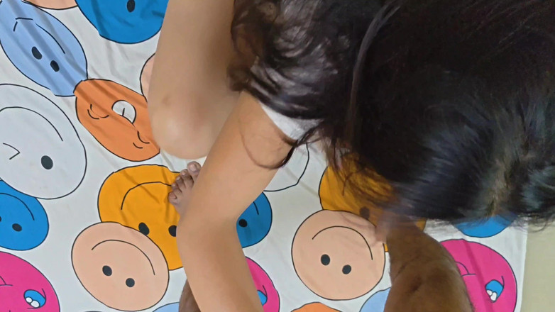 Sexy baby girl: Bhabhi Ko Sex Video Dekhte Huye Pakda