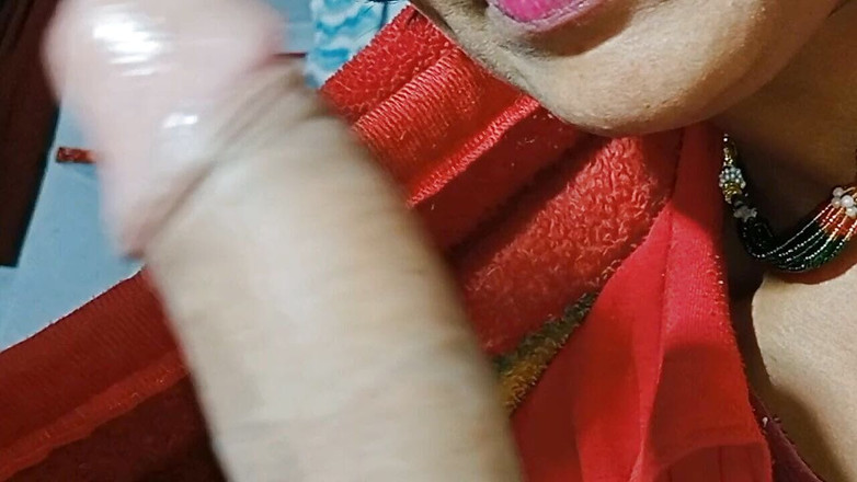 Rakul008: Cewek sange suhani lagi asik nyepong kontolku sambil ngisap kontolku...