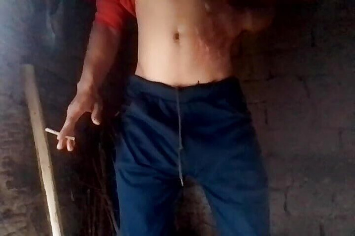 Gangbang straight: Leon 댄스 플로어 후장