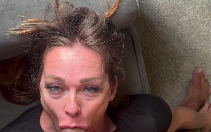 Simone Steele: Cewek sange ini dientot habis-habisan sama besar pria kulit hitam