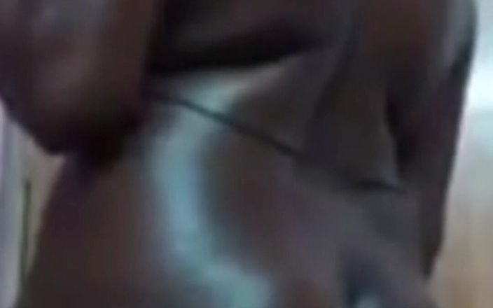 IndianHotwifeX: 내 을 잃는 바람난 남편, 낯선 기름과 나를 파괴하기 전에 내 큰 검은 엉덩이를 마사지! - 핫와이프 플레이