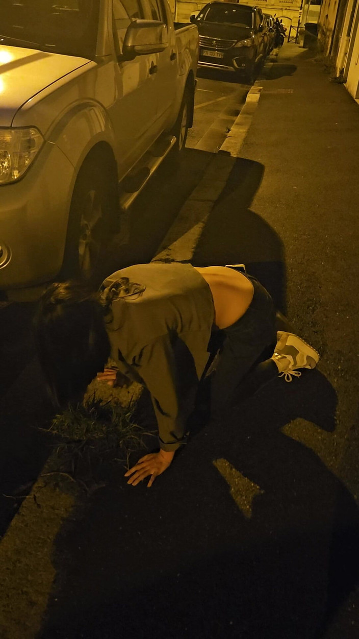 J and rose: Красотка-шлюшка домашнее животное