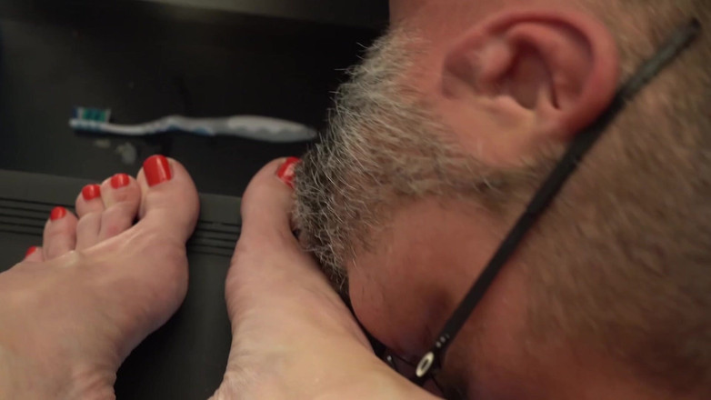 Sabdeluxe: 40..de schoonmaakslaaf 1