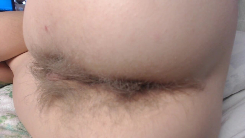 Risky Hairy Couple: Dedos en el culo peludo muy de cerca