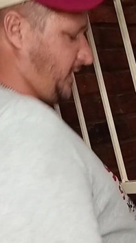 Nawet jeśli moja dziewczyna będzie uziemiona, nadal ją pieprzę