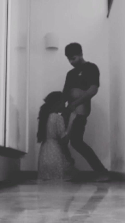 Rishi: 코이 아자예가 초드 도 대학 선생님 코 카데 카데 룬드 추사야 피르 초다