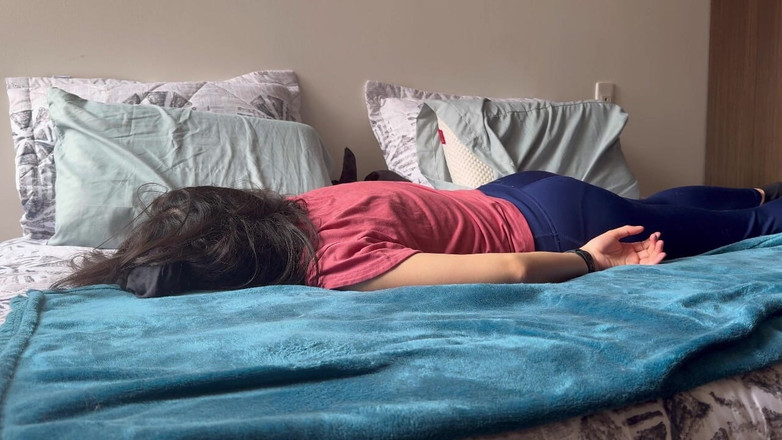 scarlettandc: लेस्बियन कुश्ती का संकलन