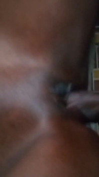 İlk porno merkezi videomuz ben ve üvey kız kardeşim seks yapıyor