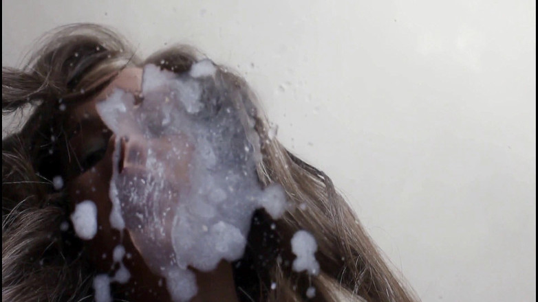 Solo Austria: Плювати на все обличчя