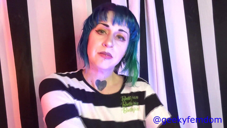 Geeky Femdom: शरीर तकिया कूद हारे हुए