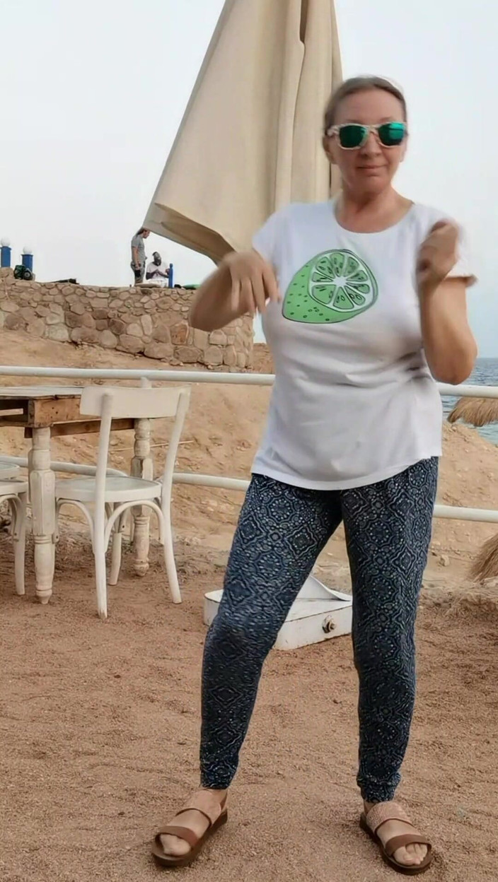 MariaOld: Гаряча гілфа дражнить, добірка