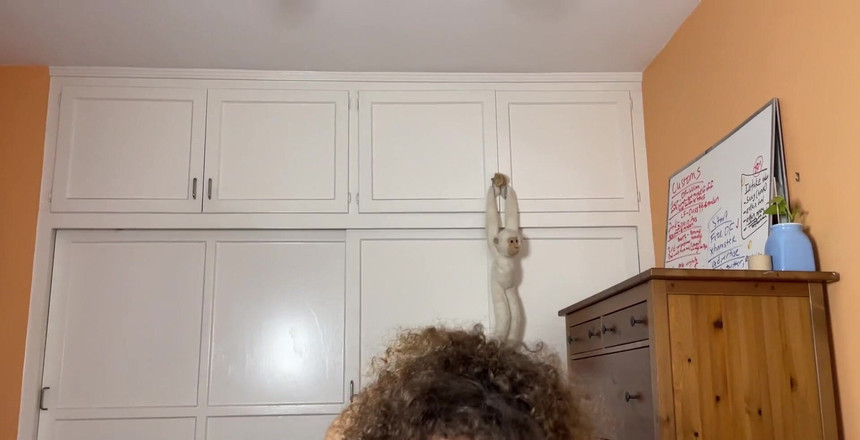 VibeWithMommy: Descobri que Vivian estava tentando tirar a virgindade dos meus...