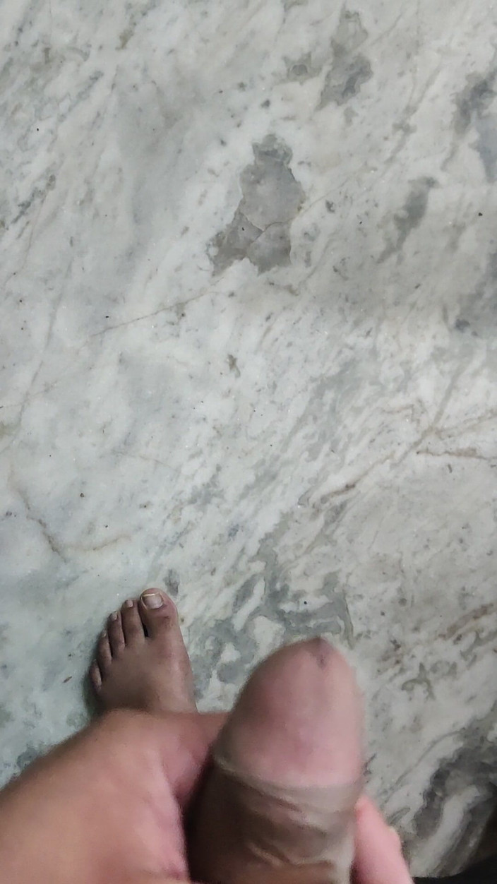 Mysterious island: Un omagiu lui Mary John