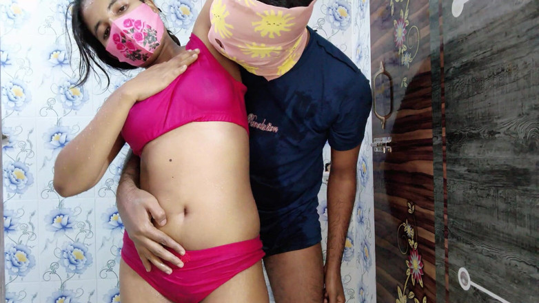 HottyKisku02: Adik tiri panas suka batang besar abang tirinya - kongkek desi...