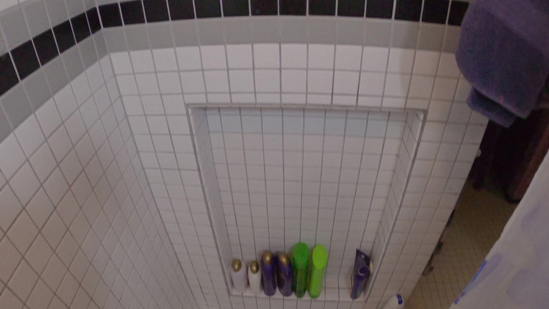 Honey Ryder Prods: Showering and testing a new camera