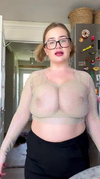 新しいパパの継娘ビデオ