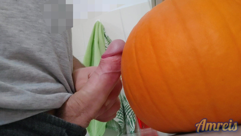 Amreis: 另一个万圣节高潮。南瓜的悸动和厚实。