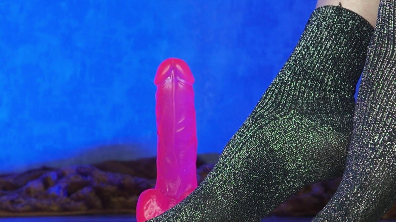 Yanik Spirit: Masturbiere deinen schwanz mit meinen füßen in socken
