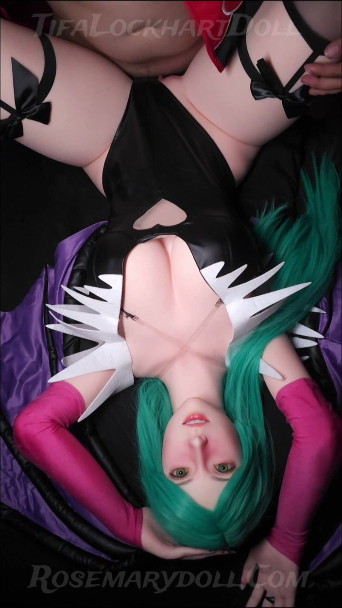 Tifa Lockhart doll: Aerith X Morrigan Darkstaklers Cosplay