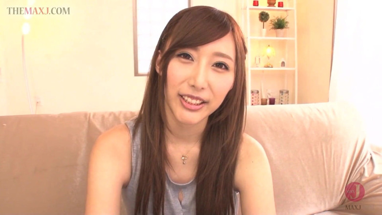Asian happy ending: Sexy Asian chick strips down her clothes and shows her...